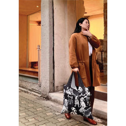 LOQI Red Poppy Bee Dogs Bag